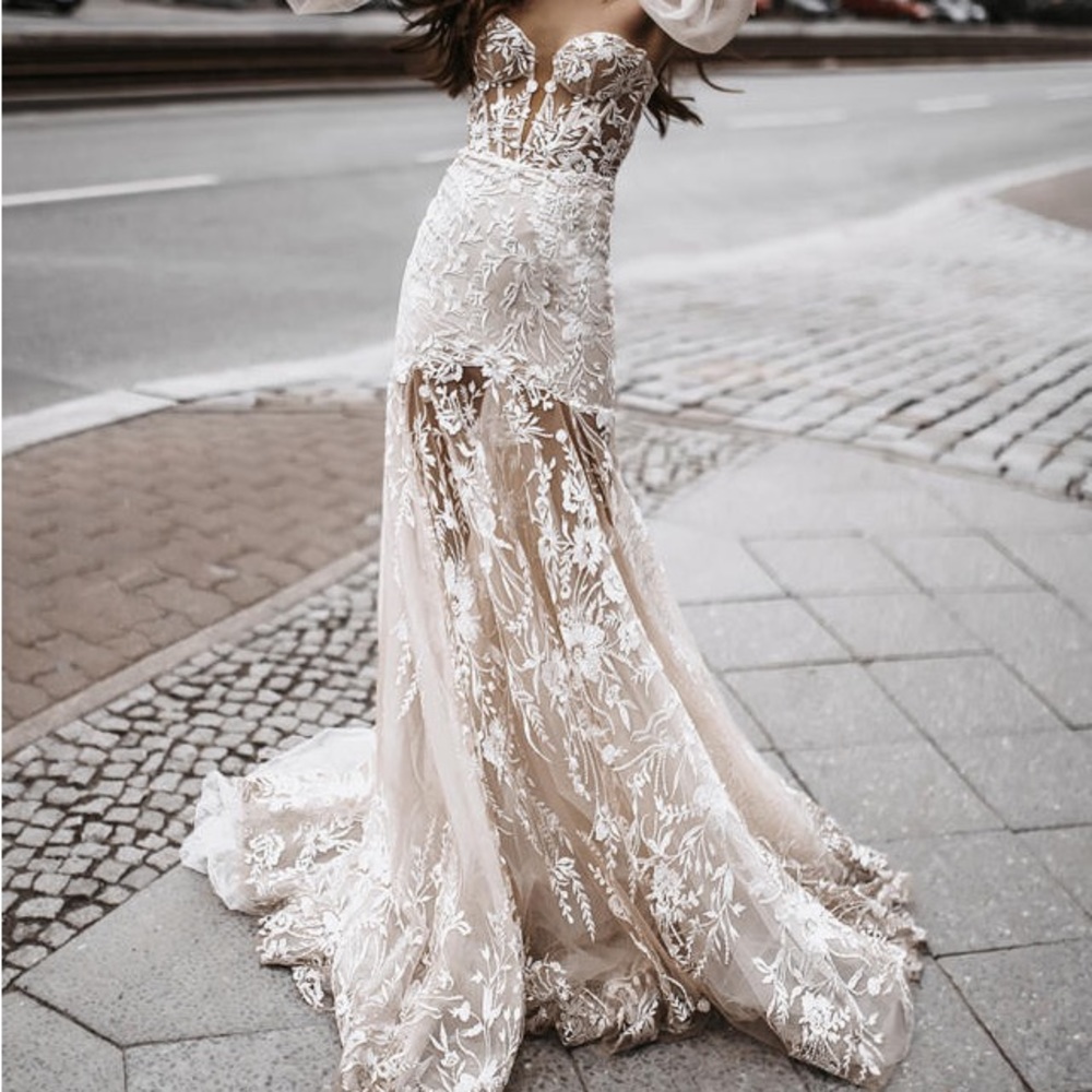 Josi Galia Lahav Wedding Dress